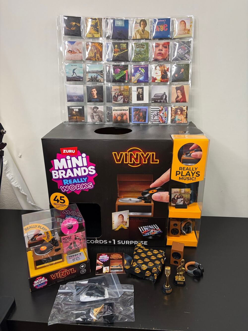 Mini Brands Vinyl almost Full Collection ZURU Display Box + Player NO GOLD ALBUM